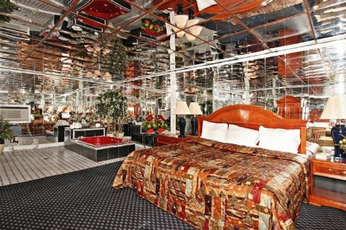 The Regal Inn & Suites image 23